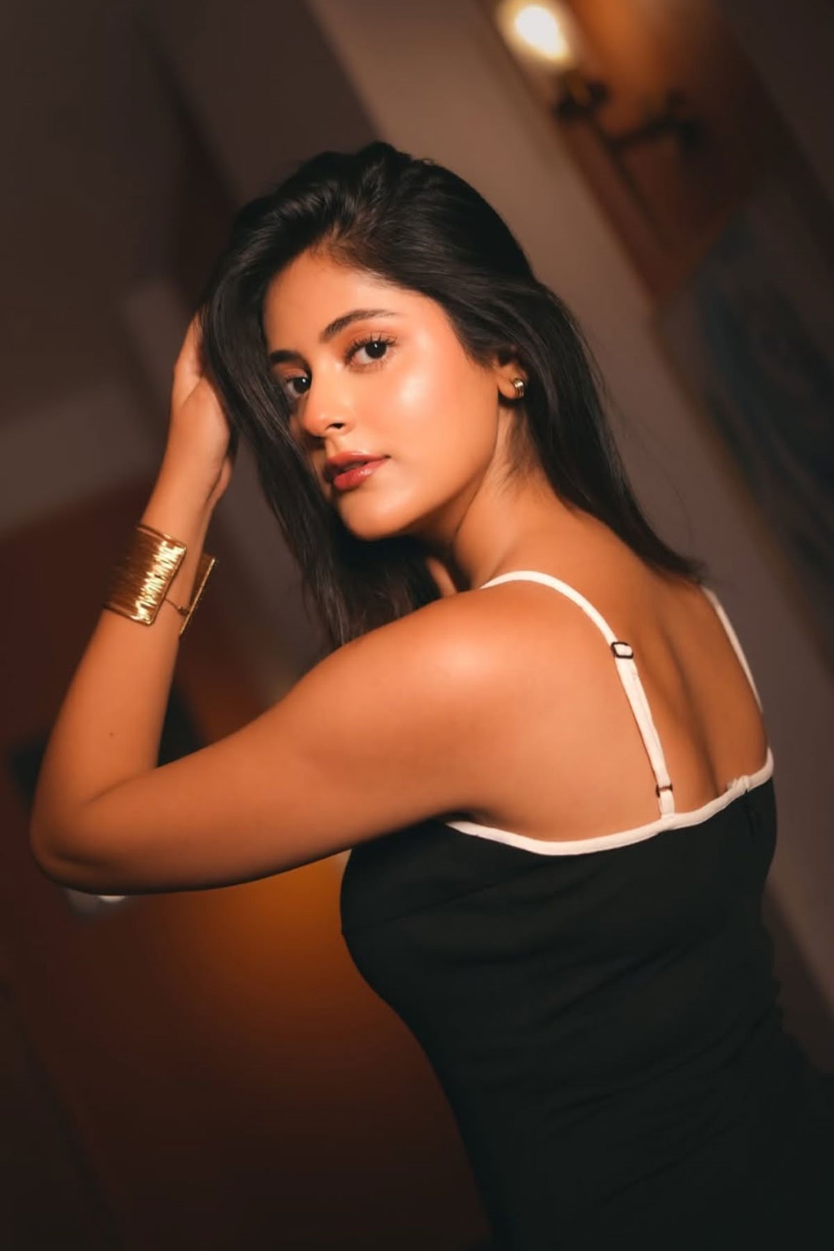 Call Girls Russian Lucknow